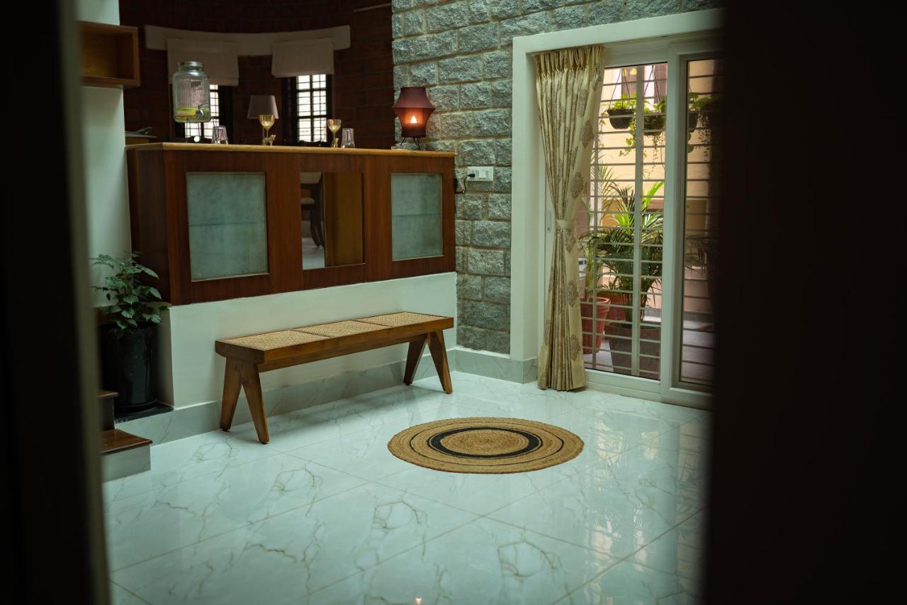 Bed and Breakfast Luho Stone House Бангалор Экстерьер фото