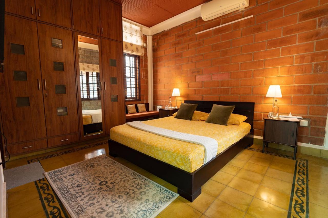Bed and Breakfast Luho Stone House Бангалор Экстерьер фото