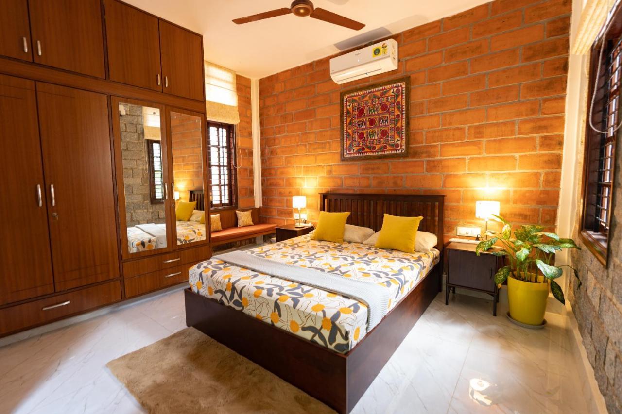 Bed and Breakfast Luho Stone House Бангалор Экстерьер фото