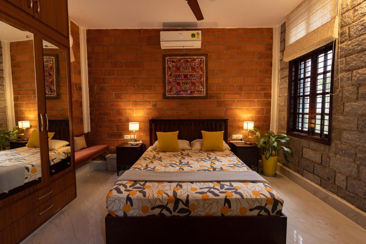 Bed and Breakfast Luho Stone House Бангалор Экстерьер фото
